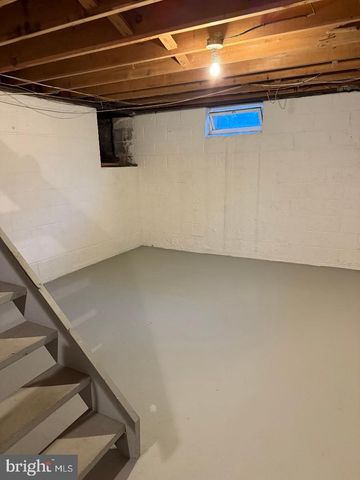 459 EDGEWOOD DR, Ambler, PA 19002