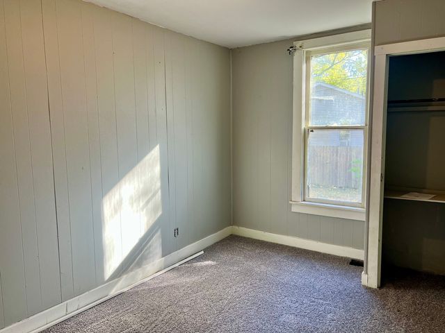 212 Hartle Avenue, Urbana, IL 61802