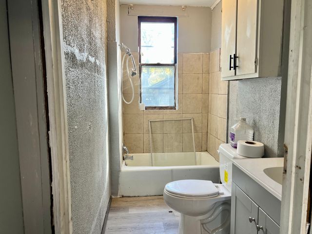 212 Hartle Avenue, Urbana, IL 61802