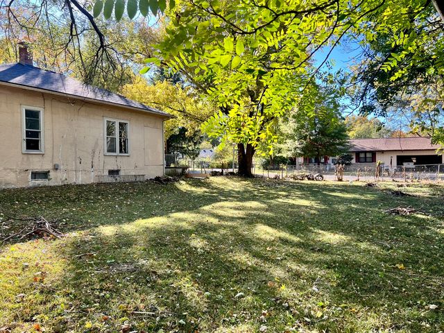 212 Hartle Avenue, Urbana, IL 61802