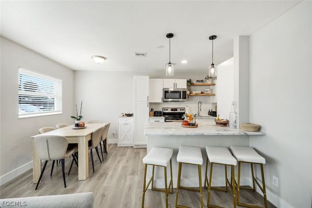 942 Narcissus ST, North Fort Myers, FL 33903