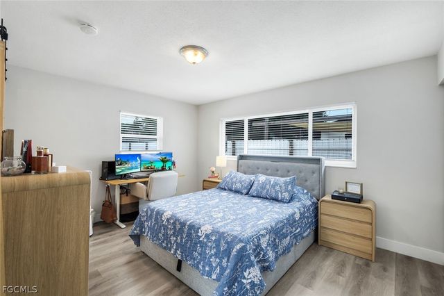 942 Narcissus ST, North Fort Myers, FL 33903