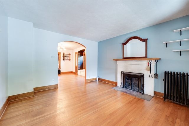 60 Blake Street, Springfield, MA 01108