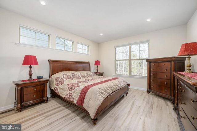 652 CRAB APPLE DR, Stafford, VA 22554