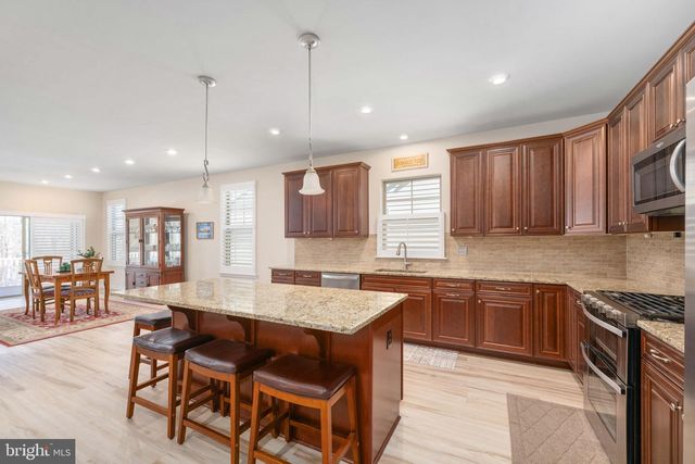 652 CRAB APPLE DR, Stafford, VA 22554