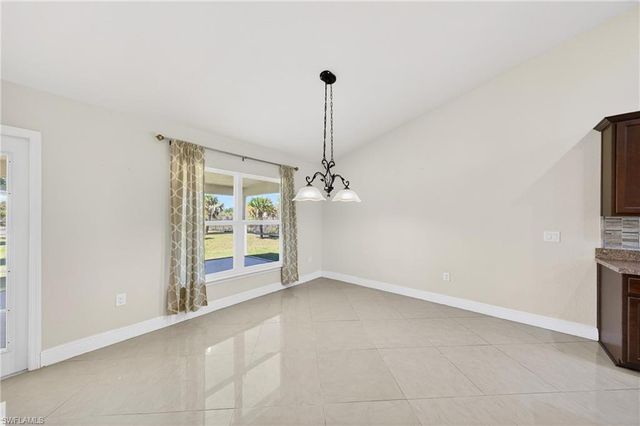 533 Willowbrook DR, Lehigh Acres, FL 33972