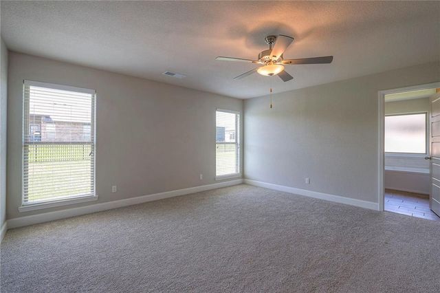 15630 Austin Court, Basehor, KS 66007