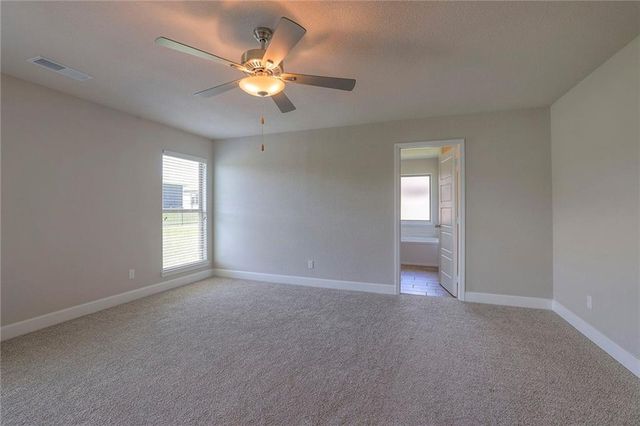 15630 Austin Court, Basehor, KS 66007