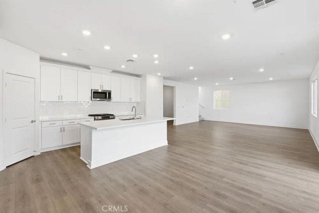 33352 Rusty Court, French Valley, CA 92596