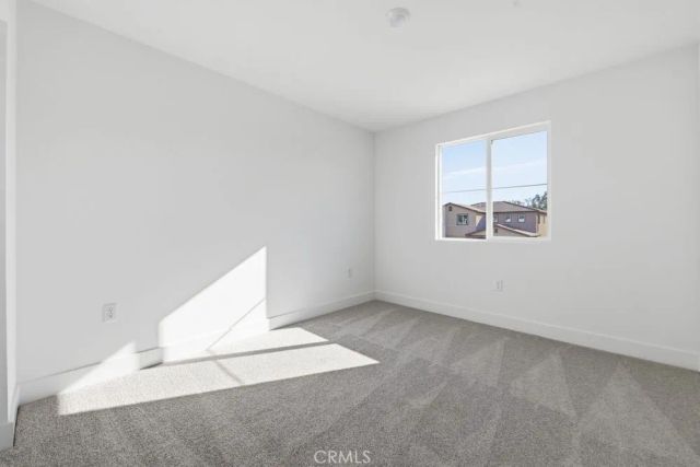 33352 Rusty Court, French Valley, CA 92596