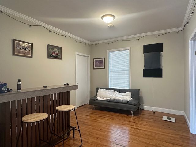 25 Fourth St 1, Medford, MA 02155