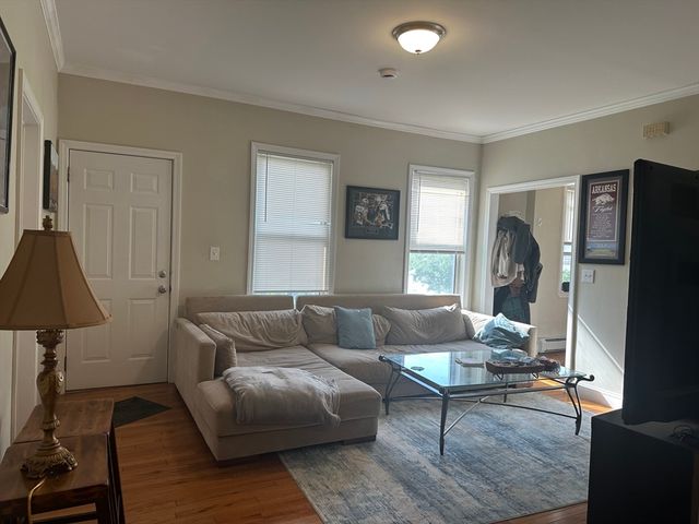 25 Fourth St 1, Medford, MA 02155