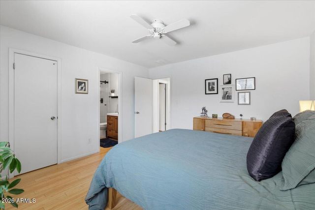 4038 S BIRCHETT Drive, Tempe, AZ 85282