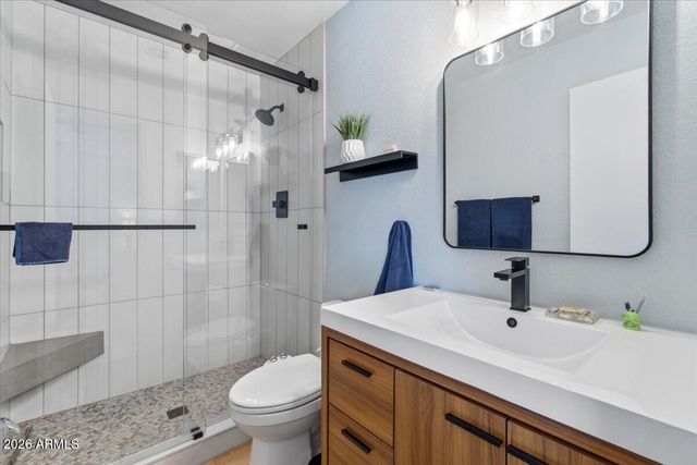 4038 S BIRCHETT Drive, Tempe, AZ 85282