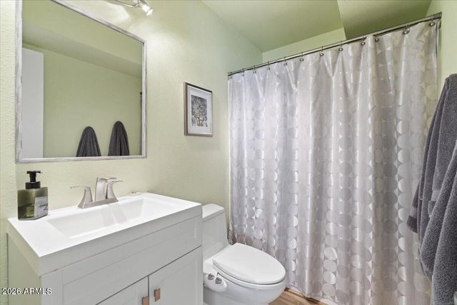 4038 S BIRCHETT Drive, Tempe, AZ 85282