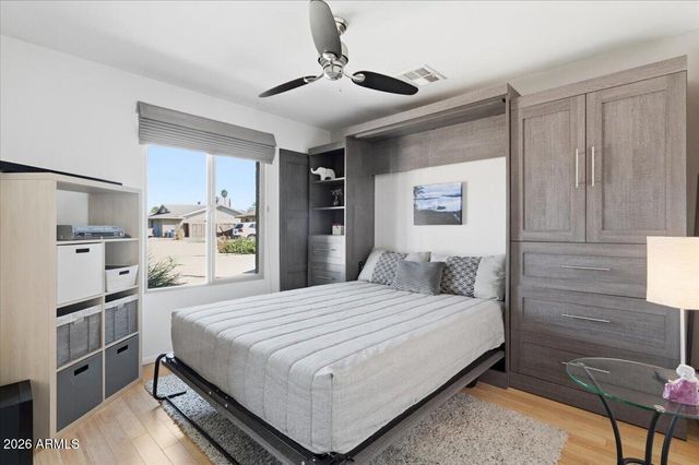 4038 S BIRCHETT Drive, Tempe, AZ 85282