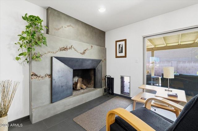 4038 S BIRCHETT Drive, Tempe, AZ 85282