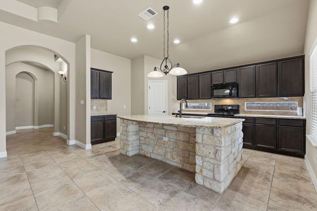 201 Caddo Lake DR, Georgetown, TX 78628