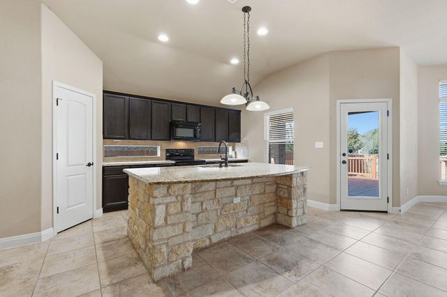 201 Caddo Lake DR, Georgetown, TX 78628