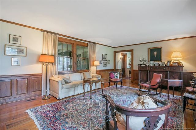 1610 Twin Oak Drive, Fayetteville, NC 28305