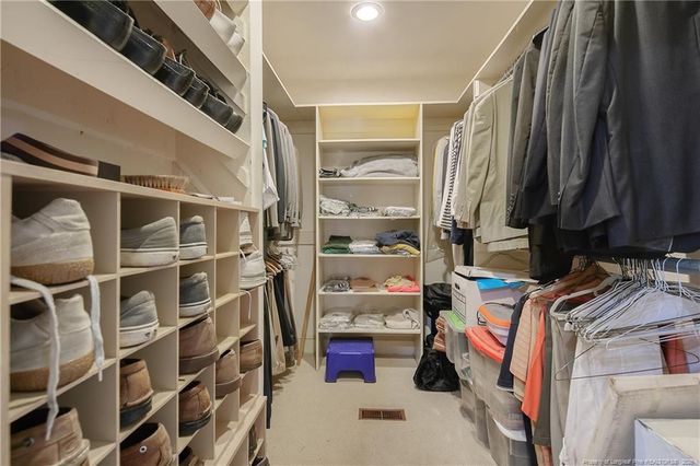 1610 Twin Oak Drive, Fayetteville, NC 28305