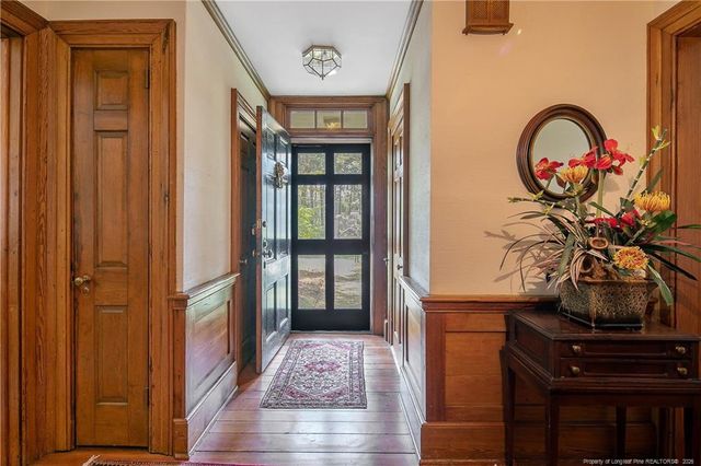 1610 Twin Oak Drive, Fayetteville, NC 28305