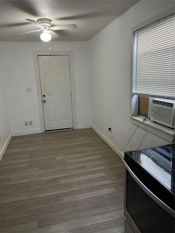7909 Brutus Street 3, Houston, TX 77012