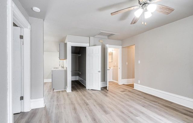 907 JACKSON STREET, Oshkosh, WI 54901