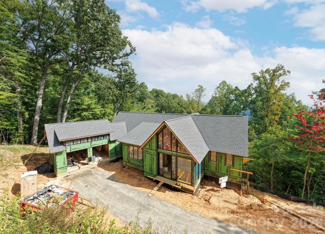 209 Senator Reynolds Road, Asheville, NC 28804