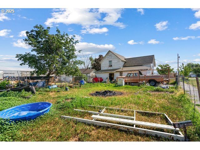 203 DEPOT St, Milton Freewater, OR 97862