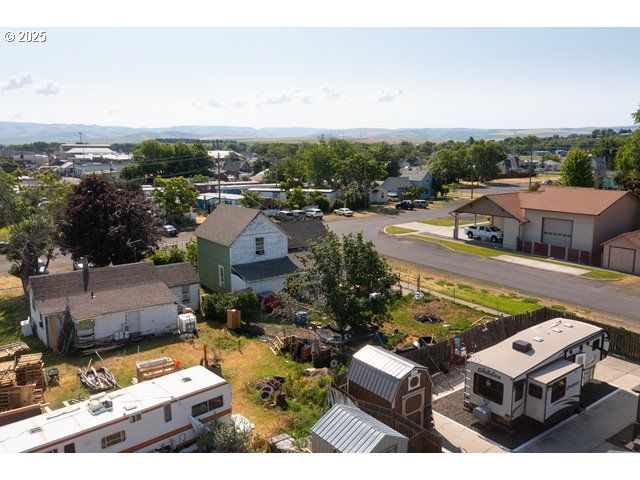 203 DEPOT St, Milton Freewater, OR 97862