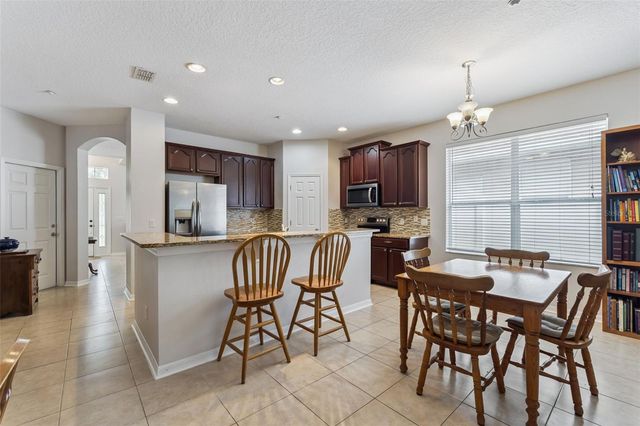 9885 LELAND DRIVE, Orlando, FL 32827