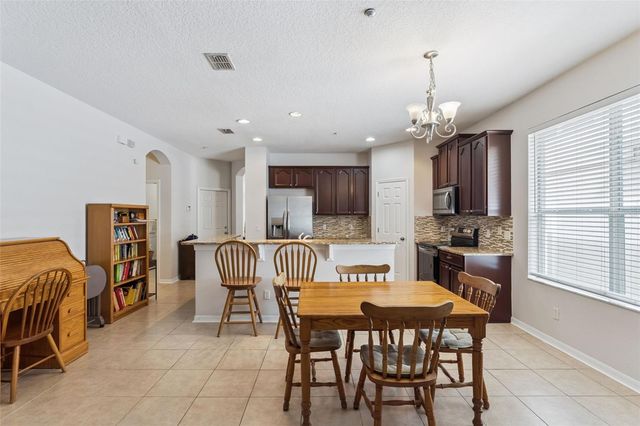 9885 LELAND DRIVE, Orlando, FL 32827