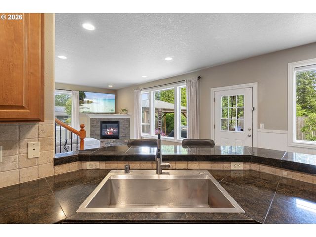 10506 Ne 69TH Cir, Vancouver, WA 98662