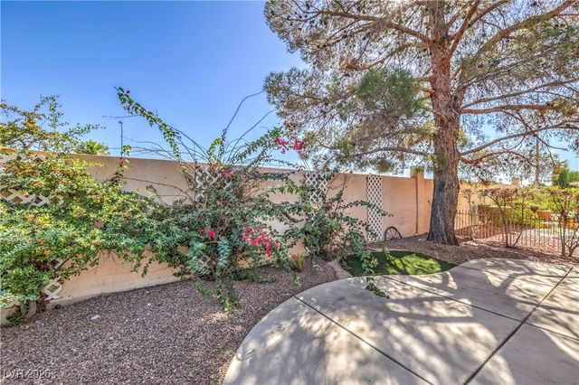 5452 Cove Point Drive, Las Vegas, NV 89130