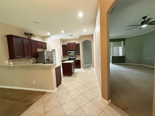 5126 MAJESTIC WOODS PL, Sanford, FL 32771