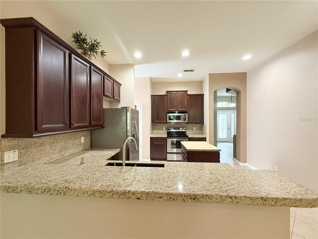 5126 MAJESTIC WOODS PL, Sanford, FL 32771