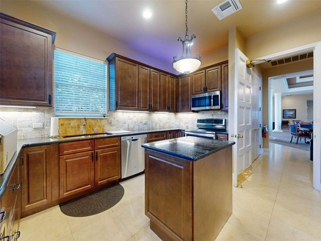 5126 MAJESTIC WOODS PL, Sanford, FL 32771