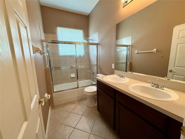 5126 MAJESTIC WOODS PL, Sanford, FL 32771