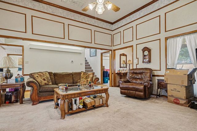 7 Brian Place, Pecan Hill, TX 75165