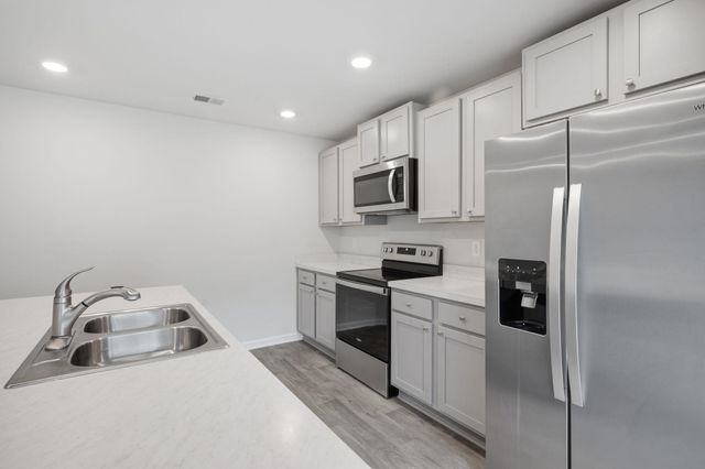 155 Golden Bear Circle, Longs, SC 29568