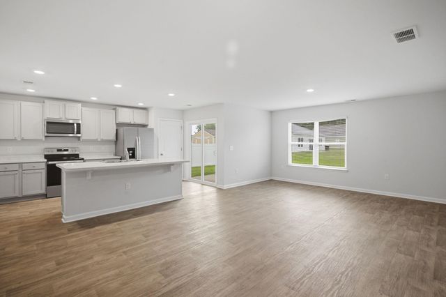 155 Golden Bear Circle, Longs, SC 29568
