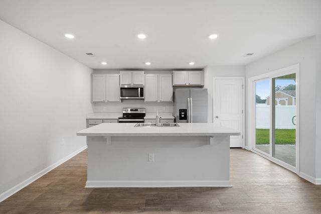 155 Golden Bear Circle, Longs, SC 29568