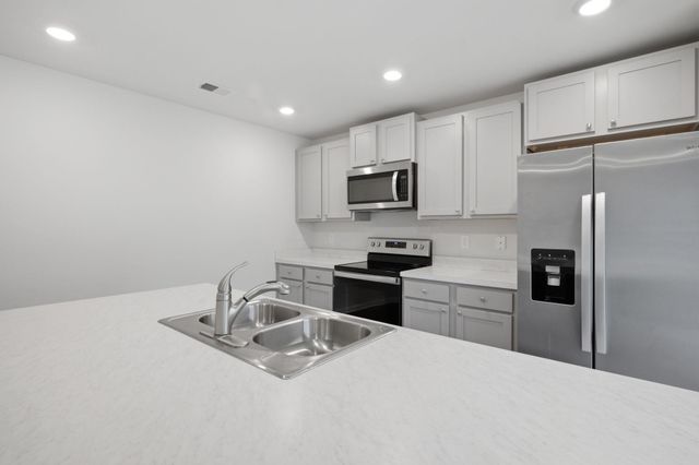 155 Golden Bear Circle, Longs, SC 29568