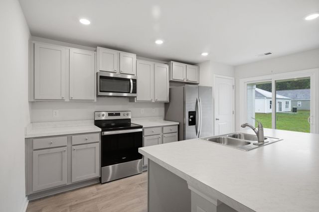 155 Golden Bear Circle, Longs, SC 29568