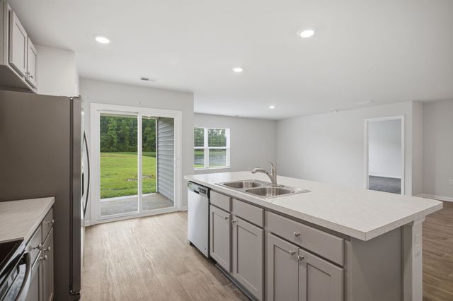 155 Golden Bear Circle, Longs, SC 29568