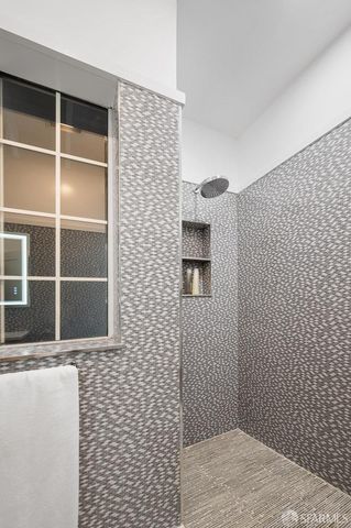 26 27th Street, San Francisco, CA 94110