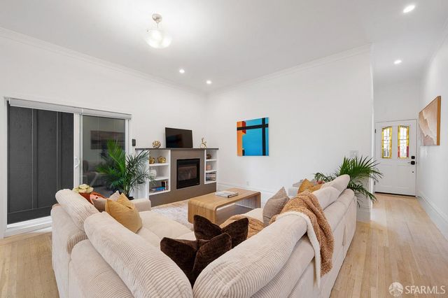 26 27th Street, San Francisco, CA 94110