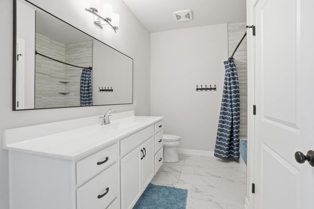 9610 N Centennial Drive 206, Munster, IN 46321