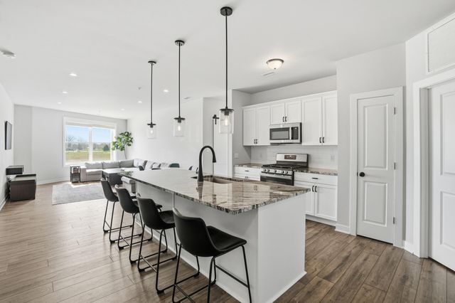 9610 N Centennial Drive 206, Munster, IN 46321